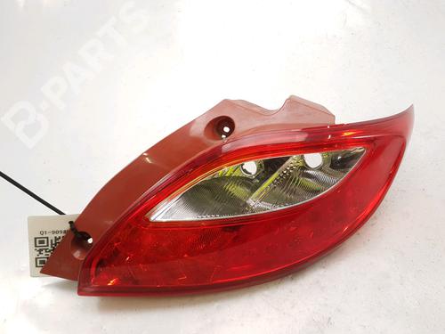 Used Right taillight Right taillight MAZDA 2 (DE_, DH_) 1.3 MZR (DE3FS) (84 hp) 10436800 10436800