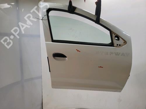 Used Right front door Right front door 39088126 39088126