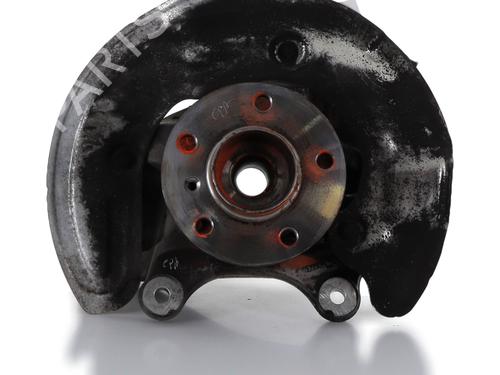 Mangueta delantera izquierda BMW 1 (F40) 118 d (150 hp) 32333925