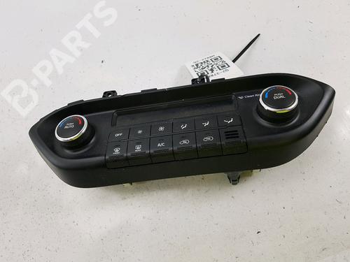 Used Climate control Climate control KIA CARENS IV 1.7 CRDi (116 hp) 10743286 10743286
