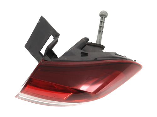 Used Right taillight Right taillight RENAULT SCÉNIC IV (J9_) 1.6 dCi 160 (160 hp) 33309519 33309519