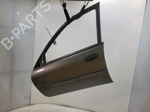 Used Left front door RENAULT LAGUNA I (B56_, 556_) 2.0 (114 hp) 29820270