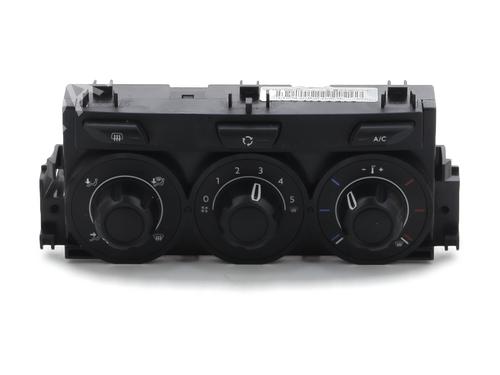 AC Styreenhet / Manøvreringsenhet CITROËN C3 II (SC_) 1.2 VTi 82 (82 hp) 28971475