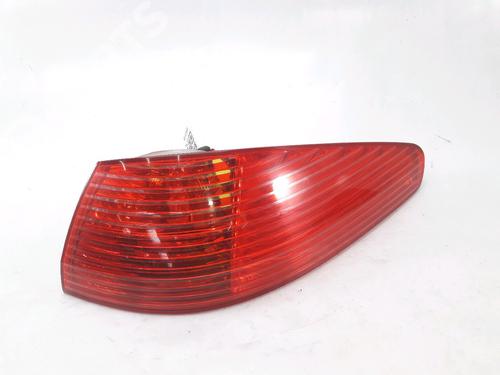 Used Right taillight Right taillight PEUGEOT 607 (9D, 9U) 2.2 HDi (133 hp) 10619005 10619005