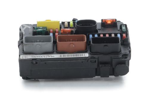 Used Fuse box CITROËN DS3 (SA_) 1.6 HDi 110 (112 hp) 32152057