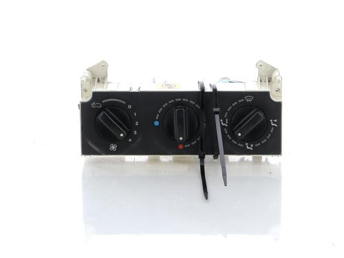 Used Climate control PEUGEOT PARTNER Box Body/MPV (5_, G_) 2.0 HDi (90 hp) 17485711