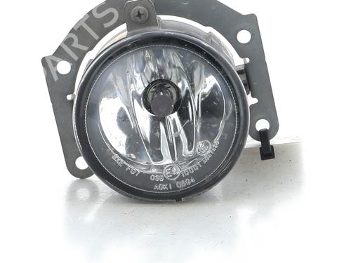 Used Right front fog light MITSUBISHI L200 / TRITON (KA_T, KB_T) 2.5 DI-D 4WD (KB4T) (136 hp) 30918121