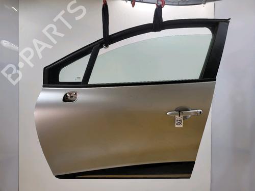 Used Left front door Left front door 37094132 37094132