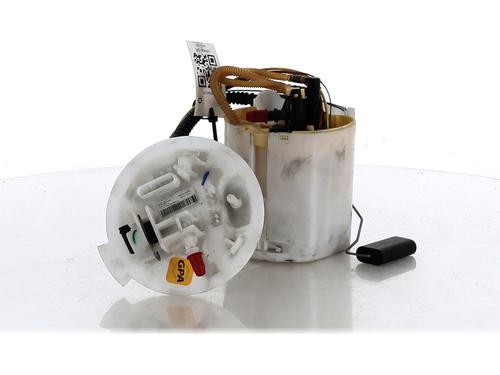 Used Fuel pump MERCEDES-BENZ CLA (C118) CLA 250 4-matic (118.347) (224 hp) 21060855
