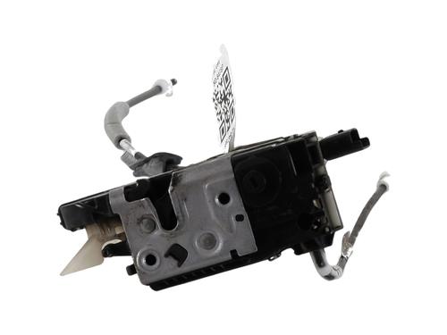 Front left lock PEUGEOT 2008 I (CU_) 1.2 THP 110 / PureTech 110 | BP27582375C98 