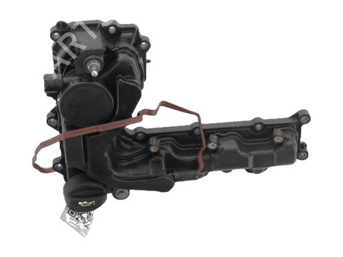 Used Valve cover PEUGEOT 308 II (LB_, LP_, LW_, LH_, L3_) 1.2 THP 130 (131 hp) 31821411