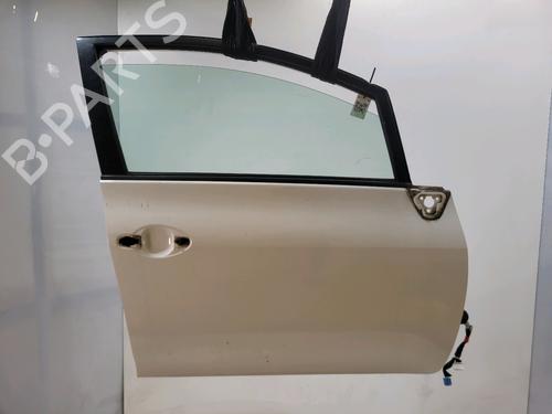 Used Right front door Right front door TOYOTA AURIS (_E15_) 1.8 Hybrid (ZWE150_, ZWE150R) (136 hp) 40277574 40277574