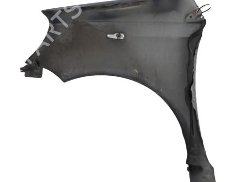 Right front fenders TOYOTA YARIS (_P1_) 1.3 (SCP12_, SCP13_, SCP12R, SCP13R) | BP30049392C42