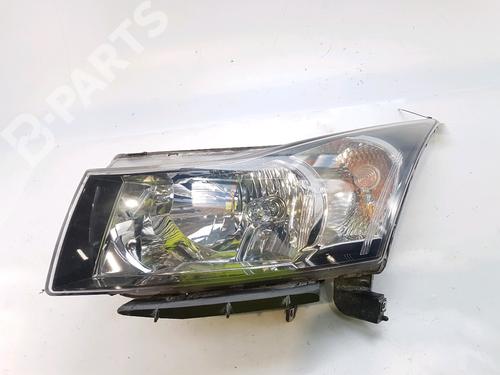 Used Left headlight Left headlight CHEVROLET CRUZE Hatchback (J305) 2.0 CDI (163 hp) 10434486 10434486
