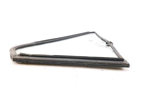Rear left quarter glass JAGUAR VANDEN PLAS Saloon 4.0 | BP29144417C93 