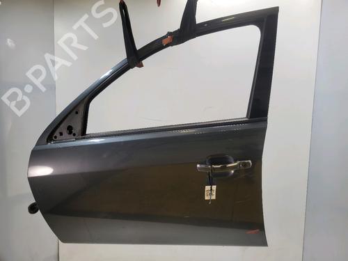 Used Left front door Left front door FORD MONDEO III Turnier (BWY) 2.0 16V TDDi / TDCi (115 hp) 40212329 40212329