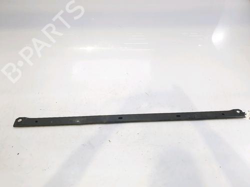 Used Front bumper reinforcement CITROËN C3 Picasso (SH_) [2008-2025]  29047637