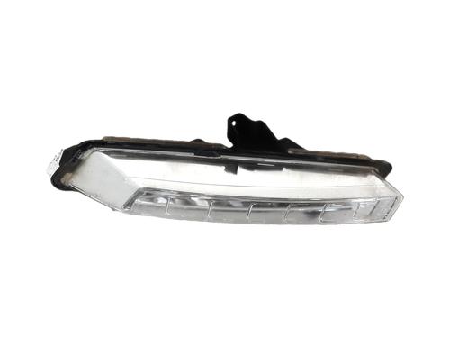 Used Left daytime light Left daytime light 39259565 39259565