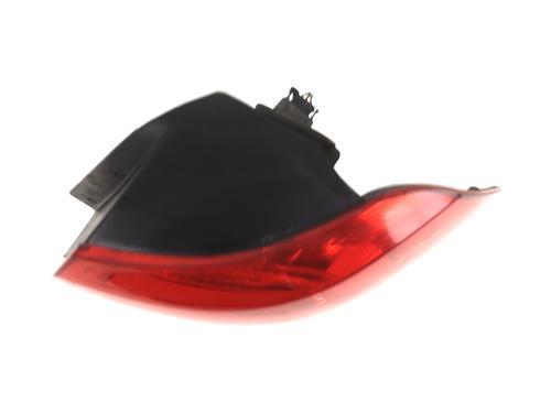 Feu arrière droit VW GOLF VI (5K1) 1.6 TDI (90 hp) 31867263