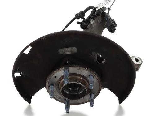 Used Right front steering knuckle CHEVROLET CRUZE (J300) [2009-2025]  28366119