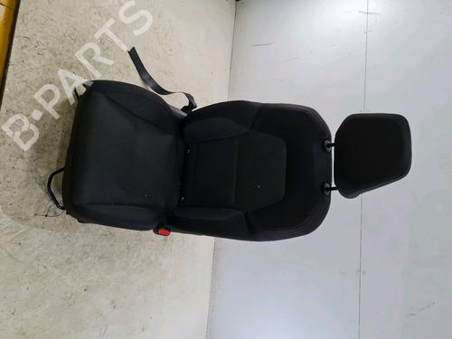 Used Right front seat RENAULT CLIO V (B7_) 1.0 SCe 65 (B7MR) (65 hp) 27915087