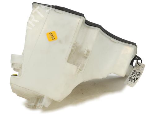 Used Windscreen washer tank BMW X3 (E83) 2.0 d (150 hp) 27490369