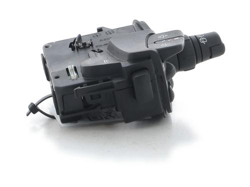 switch-renault-clio-iii-br01-cr01-2005-2006-2007-2008-2009-2010-2011-2012-2013-2014-32654844 main image