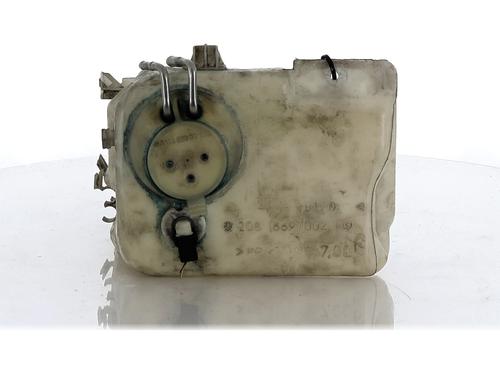 Used Windscreen washer tank MERCEDES-BENZ CLK (C208) CLK 320 (208.365) (218 hp) 19727434