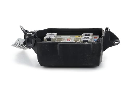 fuse-box-renault-clio-iii-br01-cr01-2005-2006-2007-2008-2009-2010-2011-2012-2013-2014-37627010 main image