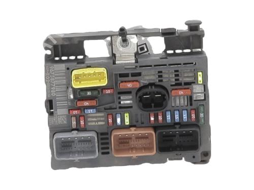 Fuse box CITROËN C5 III (RD_) 2.0 HDi 165 (RDRHHA, RDRHH8) | BP33645665E1 - Image 2