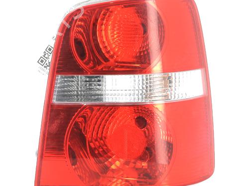 Used Right taillight VW TOURAN (1T1, 1T2) 1.9 TDI (105 hp) 26727444