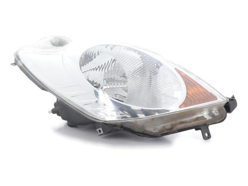 Koplamp rechts NISSAN NOTE (E11, NE11) 1.5 dCi (86 hp) 31749886