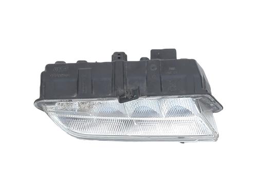 Used Right daytime light Right daytime light 24030886 24030886