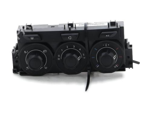 Commande Chauffage CITROËN DS3 (SA_) 1.2 VTi 82 (82 hp) 23085635