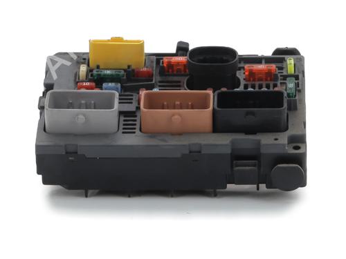 Used Fuse box PEUGEOT PARTNER Box Body/MPV 1.6 HDi (90 hp) 29741553