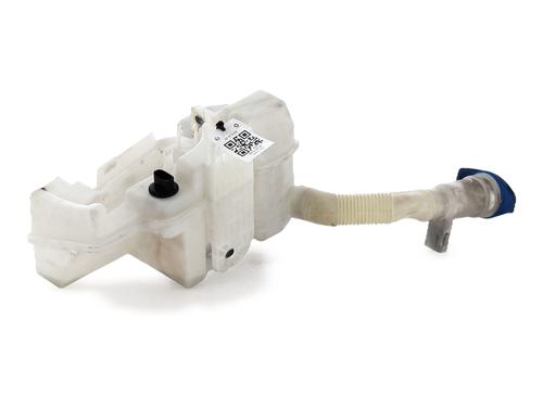 windscreen-washer-tank-audi-q3-8ub-8ug-2011-2012-2013-2014-2015-2016-2017-2018-2019-2020-36512333 main image