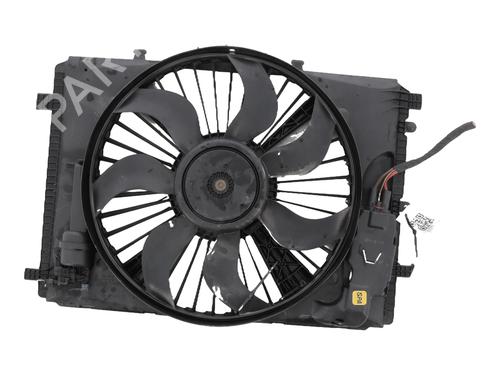 Used Radiator fan MERCEDES-BENZ A-CLASS (W176) A 180 (176.042) (122 hp) 30799011