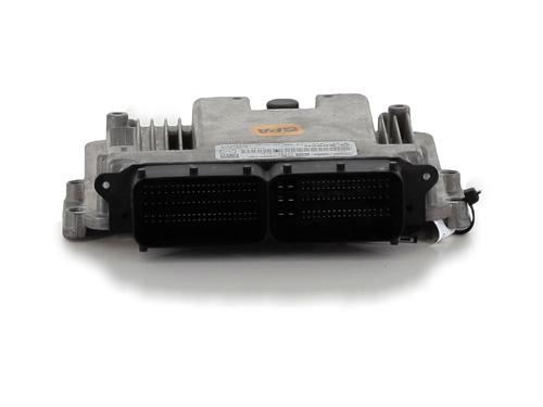 Used Engine control unit (ECU) JAGUAR F-PACE (X761) 2.0 TD4 AWD (180 hp) 28447262