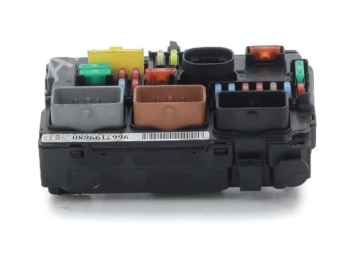Used Fuse box CITROËN C3 I (FC_, FN_) 1.4 HDi (68 hp) 30828367