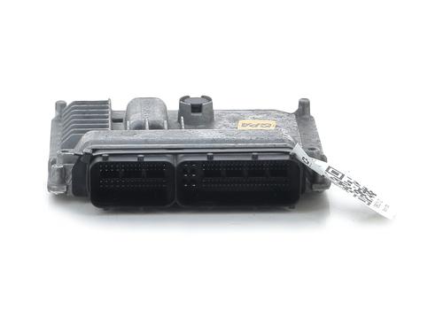 engine-control-unit-ecu-vw-polo-v-6r1-6c1-2009-2010-2011-2012-2013-2014-2015-2016-2017-2018-2019-2020-2021-2022-32152932 main image