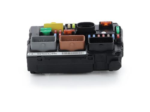 Used Fuse box Fuse box CITROËN C3 II (SC_) 1.4 HDi 70 (SC8HZC, SC8HR0, SC8HP4) (68 hp) 40277626 40277626