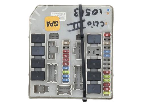 Fuse box RENAULT CLIO III (BR0/1, CR0/1) 1.5 dCi (BR17, CR17) | BP29197729E1 