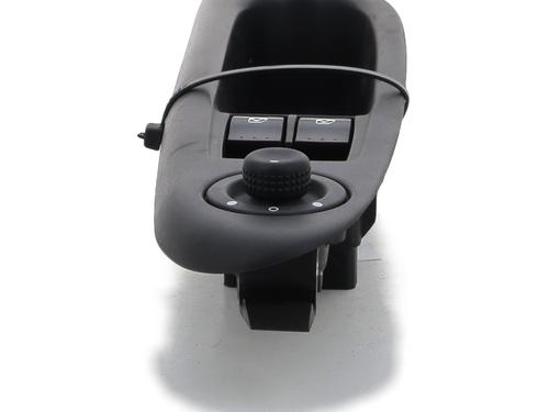 Left front window switch RENAULT CLIO II (BB_, CB_) 1.5 dCi (B/CB08) | BP29517650I27 
