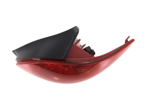Used Right taillight PEUGEOT 206 Hatchback (2A/C) 1.4 i (75 hp) 29144956