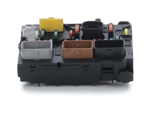 fuse-box-peugeot-207-wa_-wc_-2006-2007-2008-2009-2010-2011-2012-2013-2014-2015-31867543 main image