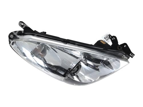 Right headlight TOYOTA COROLLA Verso (ZER_, ZZE12_, R1_) 2.2 D-4D (AUR10_, AUR10R) | BP30632297C29 