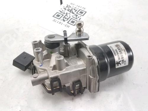 Used Front wiper motor Front wiper motor DS DS 3 / DS 3 CROSSBACK (UR_, UC_, UJ_) 1.2 PureTech 130 (URHNSS) (131 hp) 10440649 10440649