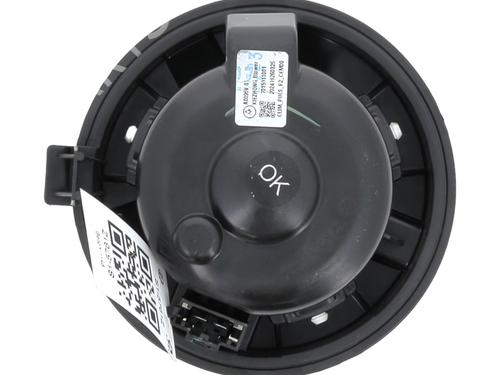 Used Heater blower motor PEUGEOT 2008 II (UD_, US_, UY_, UJ_, UR_, UC_) 1.2 PureTech 130 (USHNS, URHNS) (130 hp) 30828207