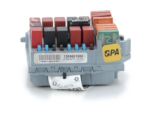 Used Fuse box Fuse box PEUGEOT BOXER Van 2.0 BlueHDi 130 (130 hp) 33866488 33866488