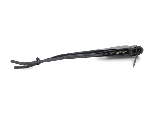 Used Front windshield wiper arm LADA NIVA Closed Off-Road Vehicle (2121, 2131) 1700 i 4x4 (82 hp) 27909429